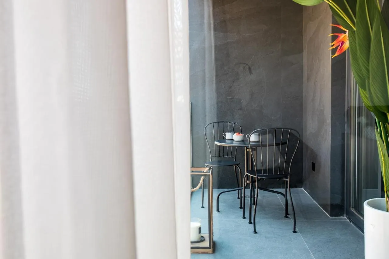 Art Apartments Castelldefels 0*,  Spanien